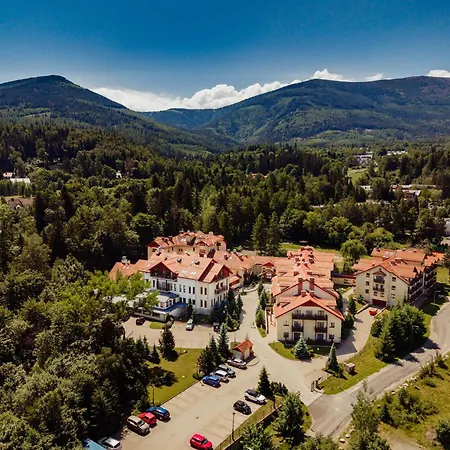 Resort Instytut Zdrowia Sofra Fit & *